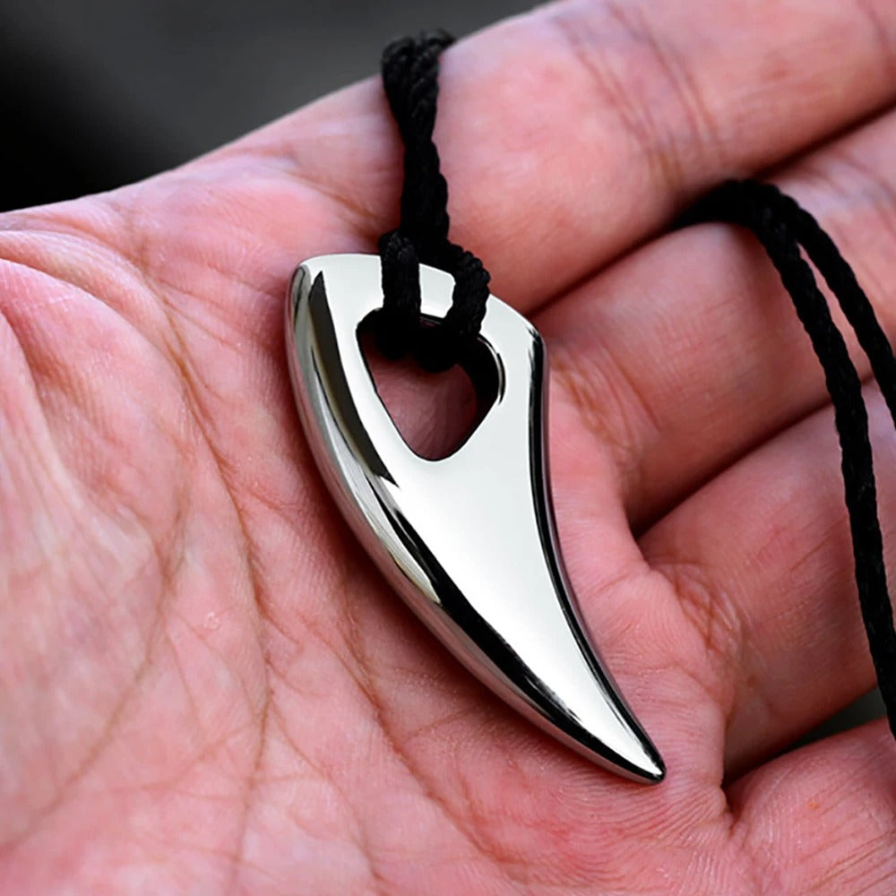 Wolfszahn Halskette – Symbol der Urkraft, Mut & Weisheit